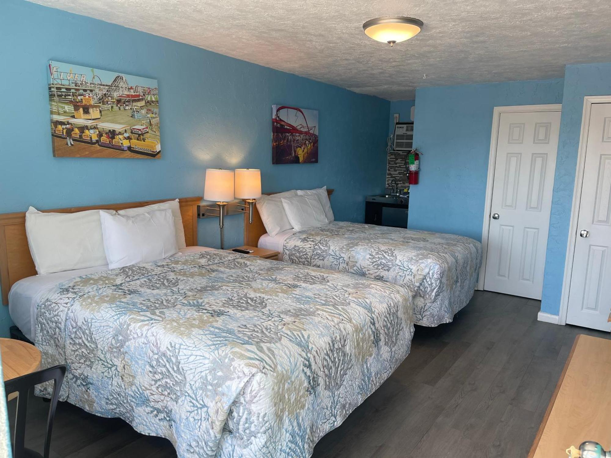 Surfcomber Motel Wildwood Exterior photo